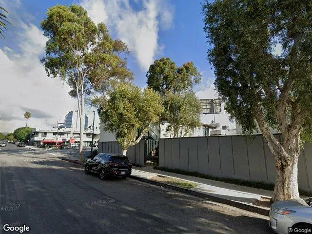 The Canyon at Santa Monica - interior photo