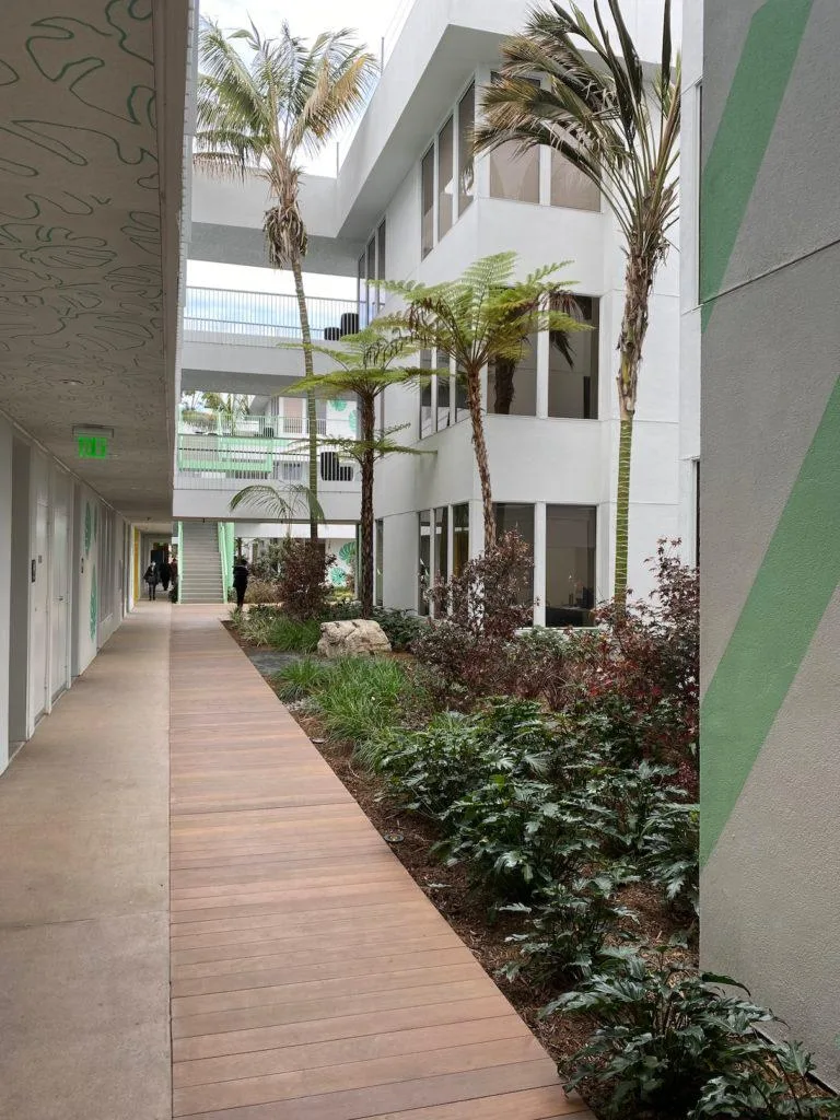 Clearview Outpatient - Los Angeles - Photo 3