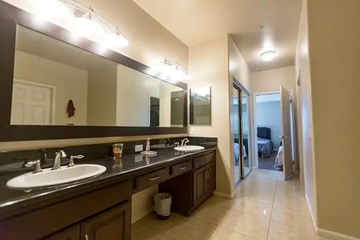 The Last House | Los Angeles Men's Sober Living Program - interior photo