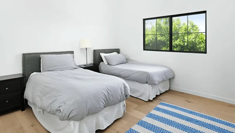 Riviera Recovery Sober Living - Photo 1