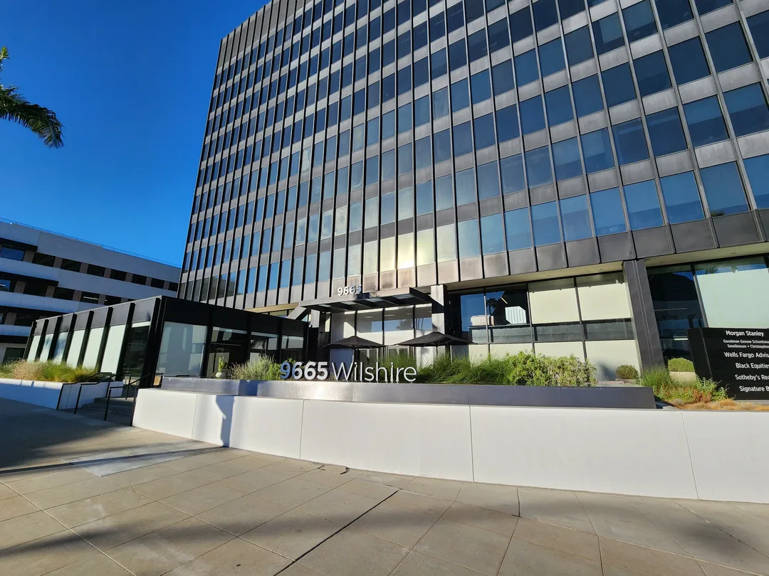 Synergy Empowering Recovery | DETOX PHP IOP SOBER LIVING, Alcohol & Drug Rehab in Beverly Hills | Addiction Treatment in CA - Photo 6