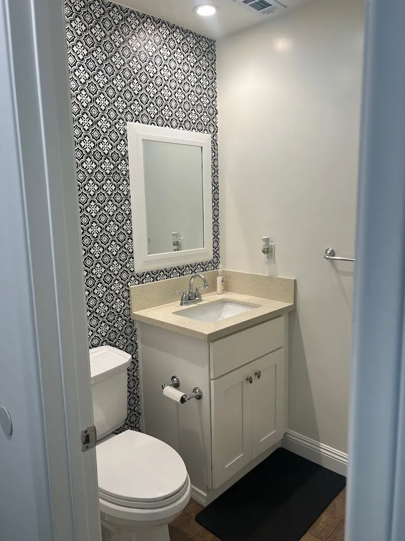 Freedom House Recovery - Photo 2