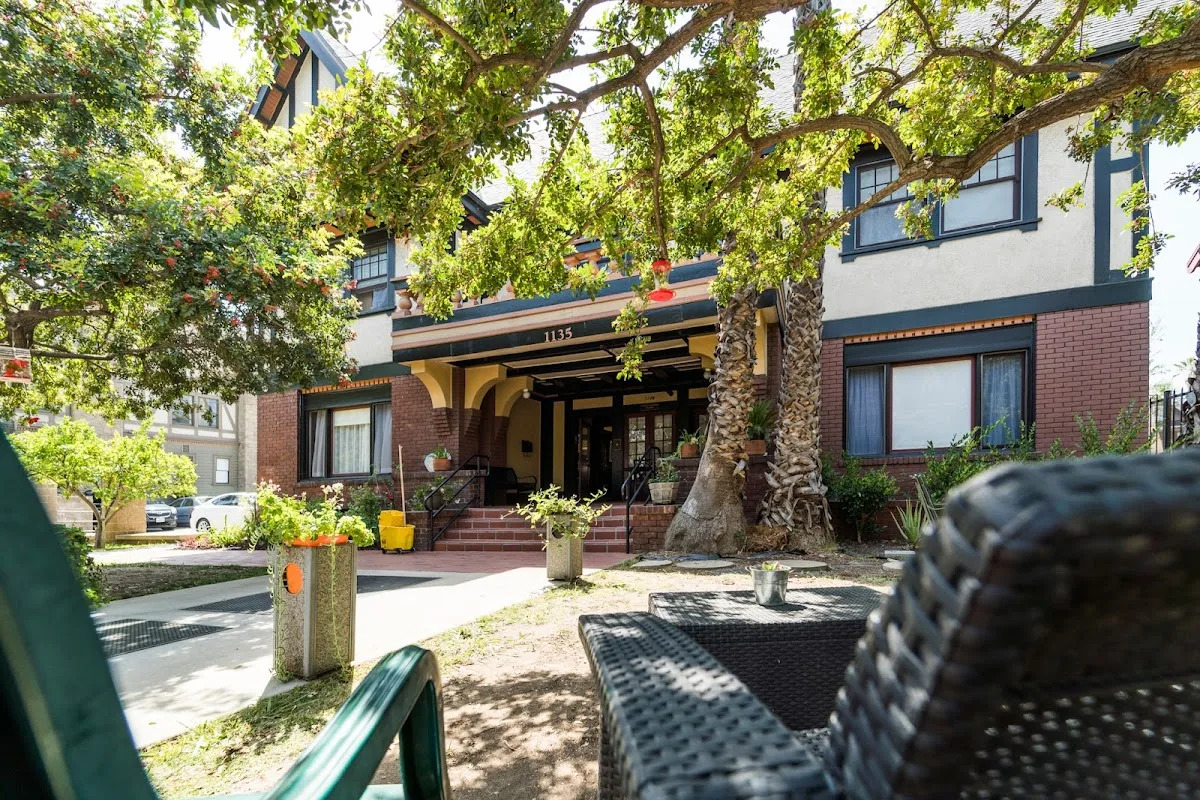 Alcoholism Center For Women - 사진 2