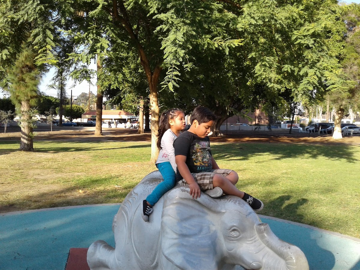 Socorro Cri-Help Inc - Photo 6