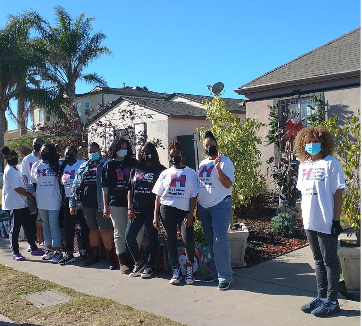 Friends Helping Friends LA - Ảnh 6