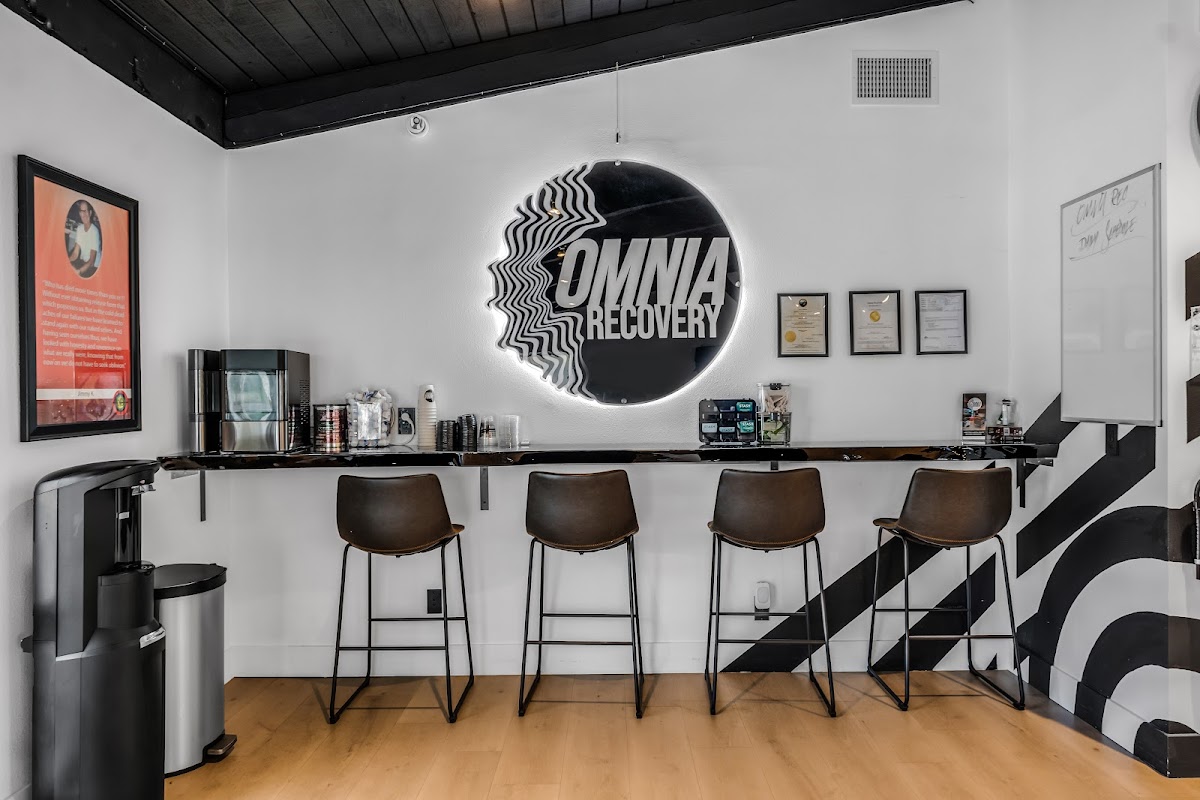 Omnia Recovery | Addiction & Mental Health Treatment Center - Photo 2
