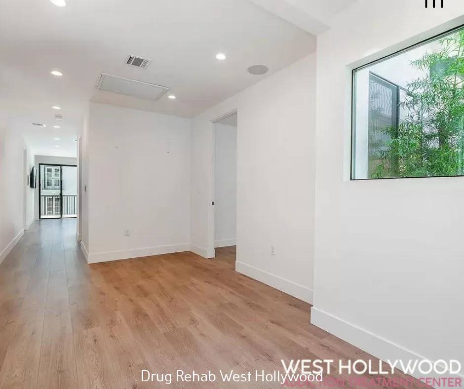 West Hollywood ATC - Foto 5