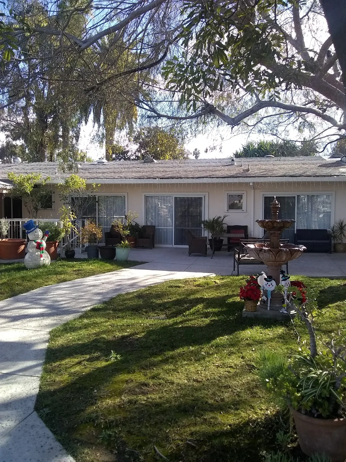 Garden Crest Rehab Center - Photo 2