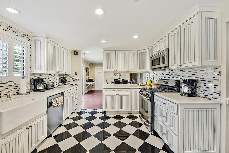 Resurgence California, Llc