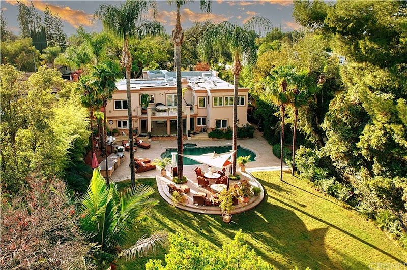 Atmosphere Treatment Center Llc