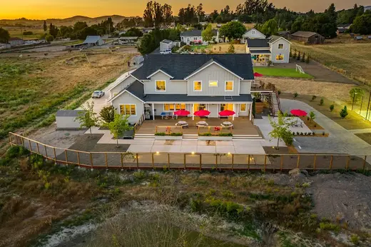 Muir Wood Adolescent And Family Services facility photo