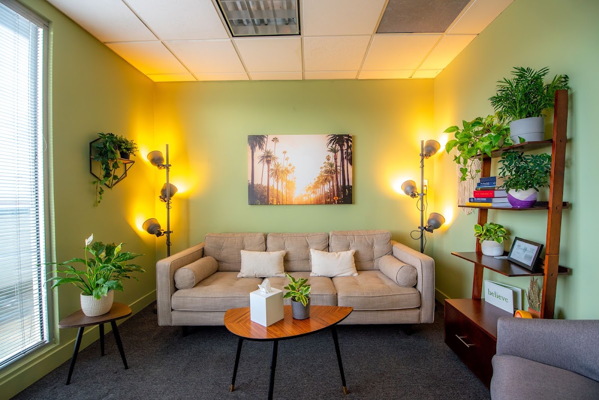 Thrive Treatment Los Angeles Drug Rehab & Mental Health Treatment - Foto 3