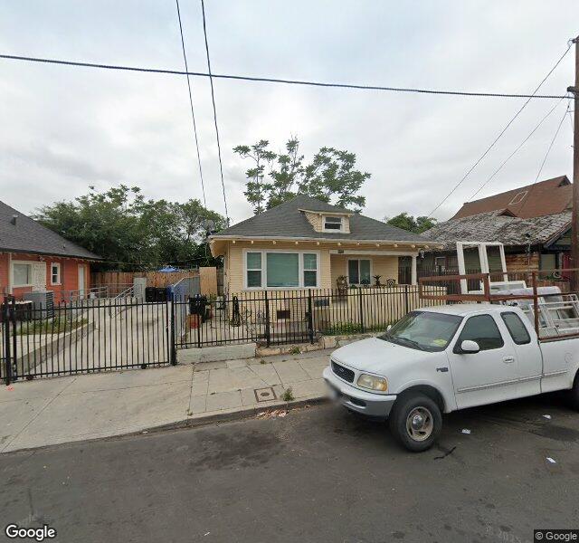 Latinas Sober Living